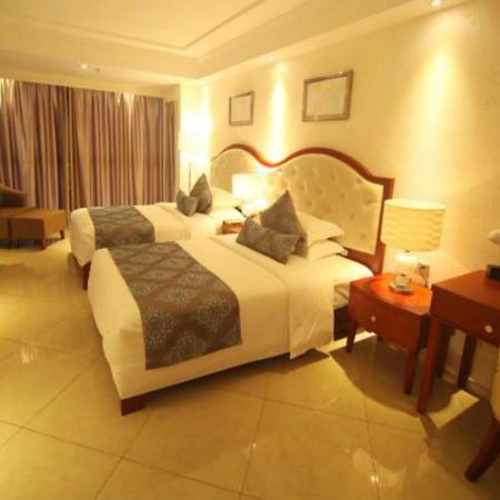Century Grand Hotel Саня Екстериор снимка